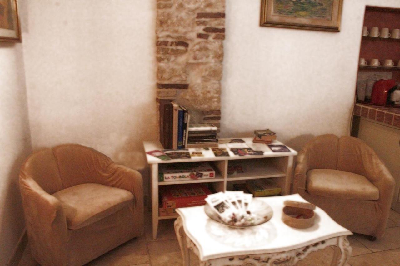 Appartamento L'Antico Pozzo Sulmona Esterno foto